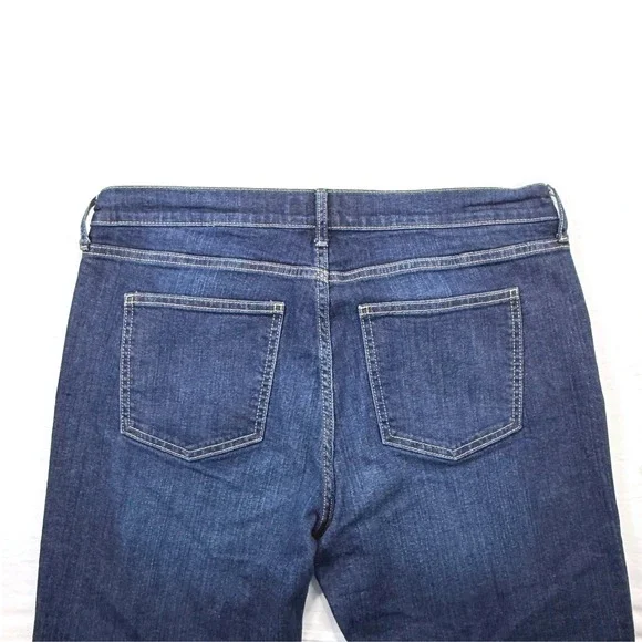 Banana Republic Girlfriend Jeans Women's Size‎ 31 / 12 Medium Wash Stretch Denim - Picture 2 of 8